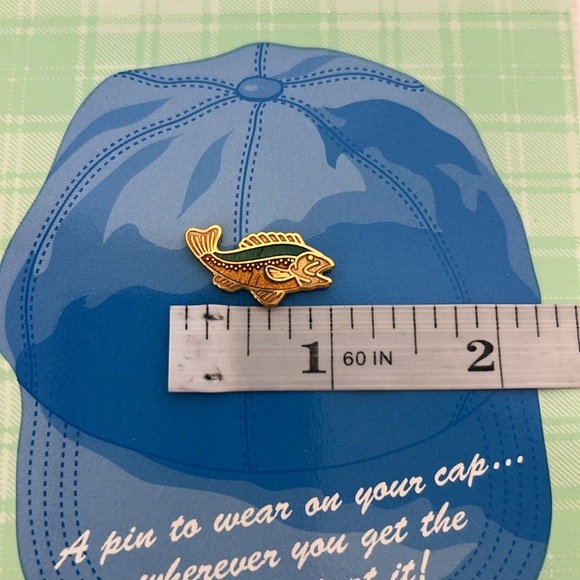 Hallmark Vintage Hat Pins Bundle Red Sports Car/Fish New on Card - Picture 7 of 8